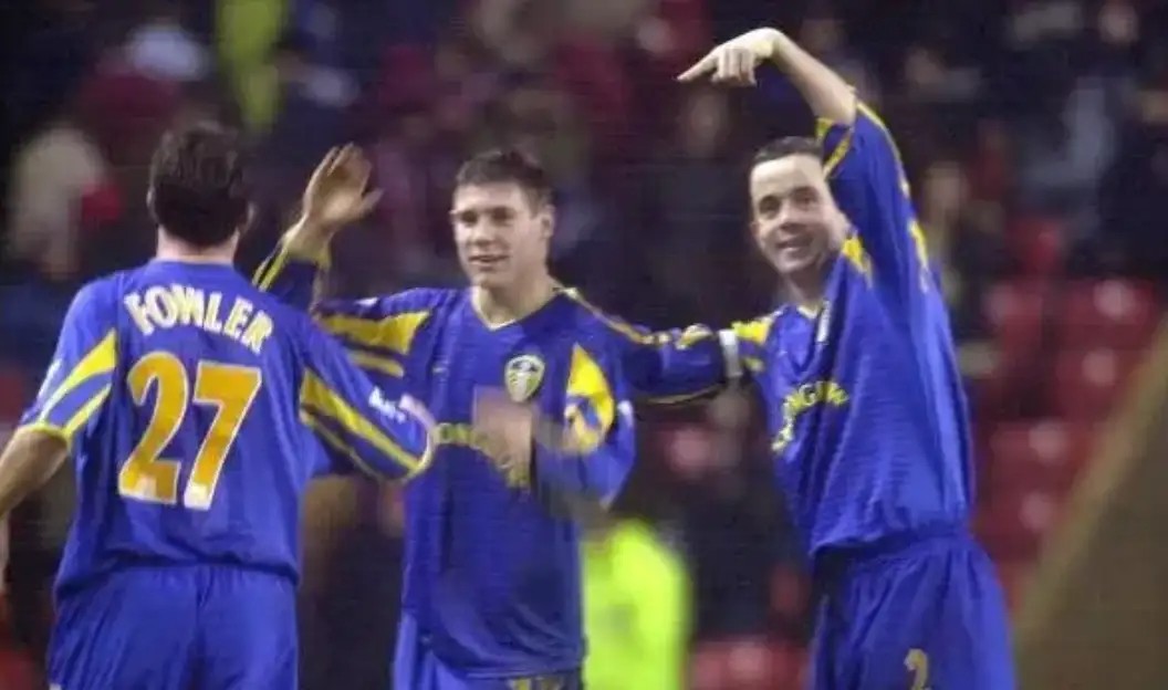 致敬联赛最后一尊大恐龙,他的球员生涯是半部英超历史